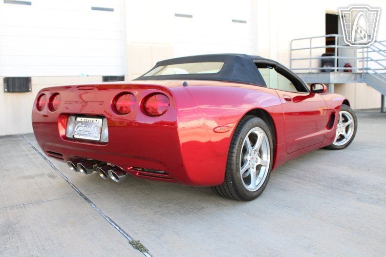2000 Chevrolet Corvette 38