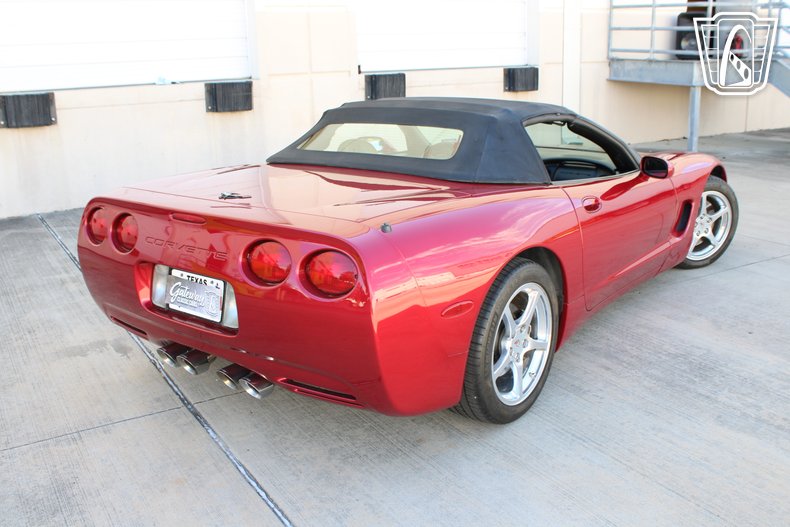 2000 Chevrolet Corvette 37
