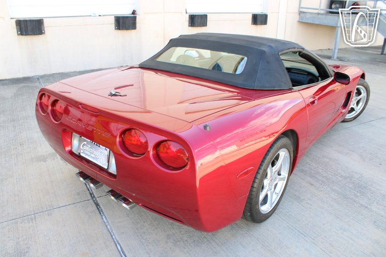 2000 Chevrolet Corvette 16
