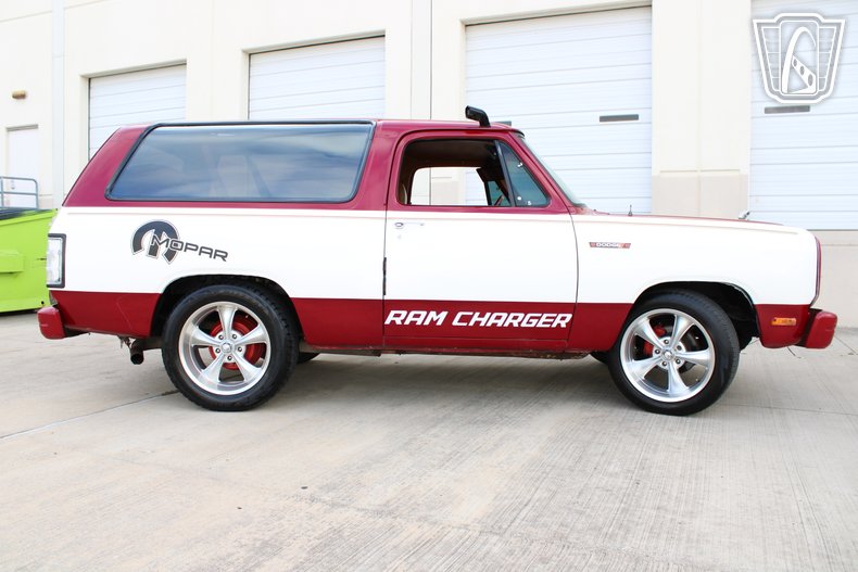 1992 Dodge Ramcharger 32