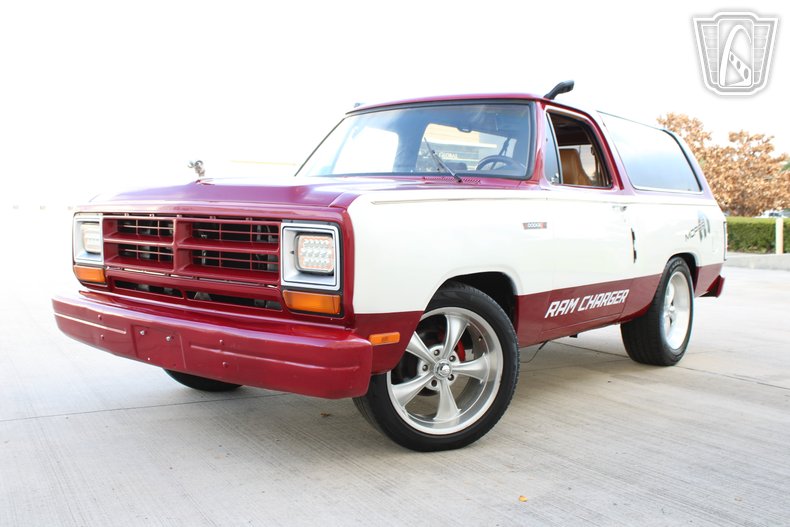 1992 Dodge Ramcharger 38
