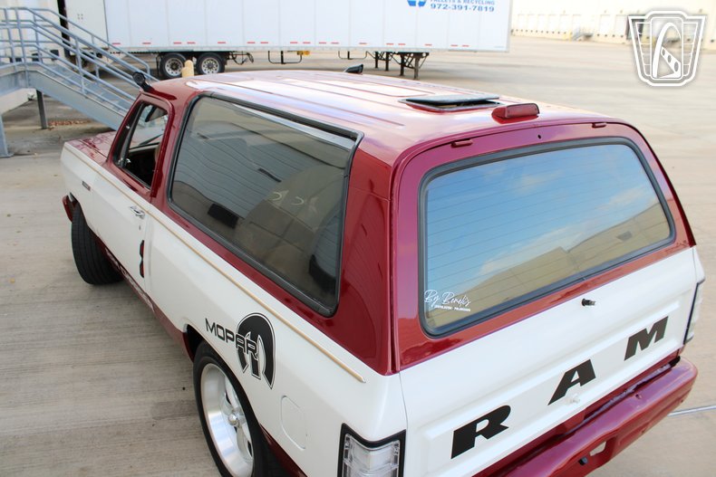1992 Dodge Ramcharger 15