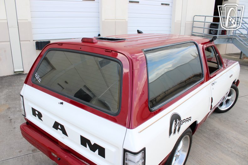 1992 Dodge Ramcharger 16