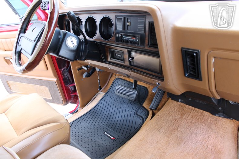 1992 Dodge Ramcharger 130