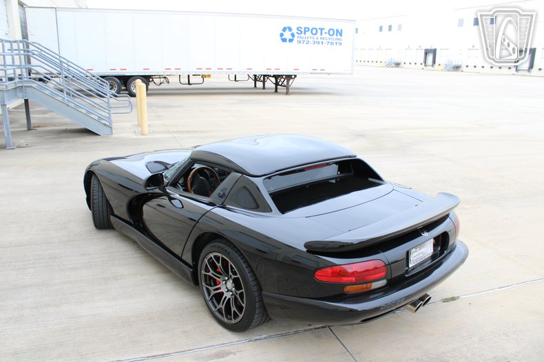 2000 Dodge Viper 24