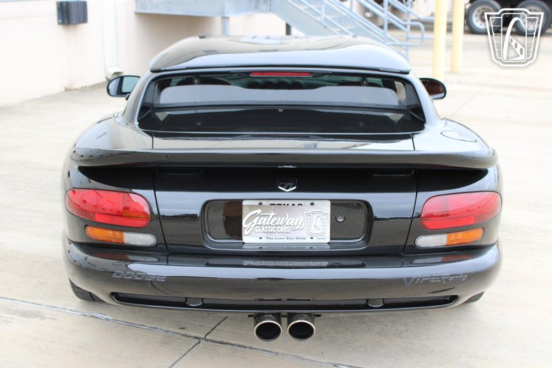 2000 Dodge Viper 28