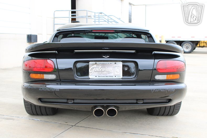 2000 Dodge Viper 12