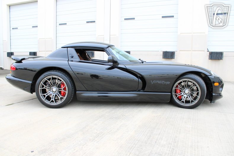 2000 Dodge Viper 33