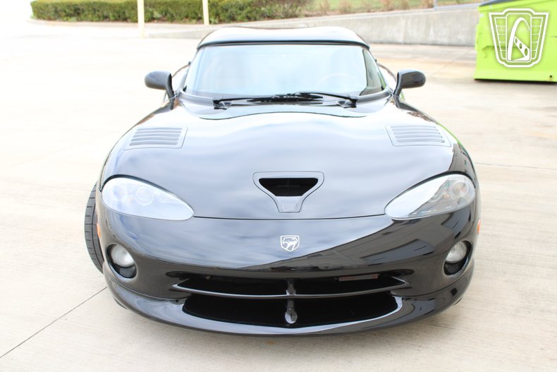 2000 Dodge Viper 37