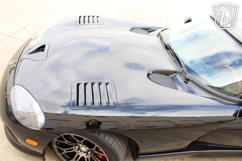 2000 Dodge Viper 42