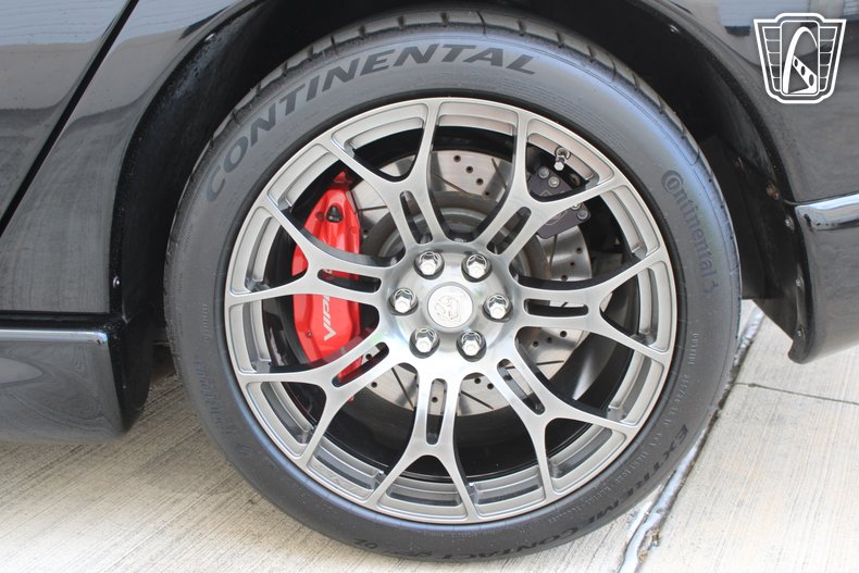 2000 Dodge Viper 9