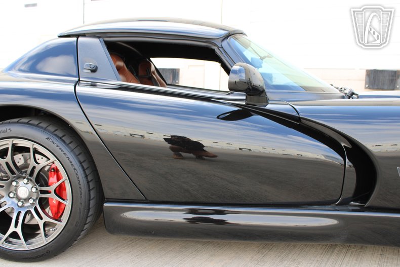 2000 Dodge Viper 51