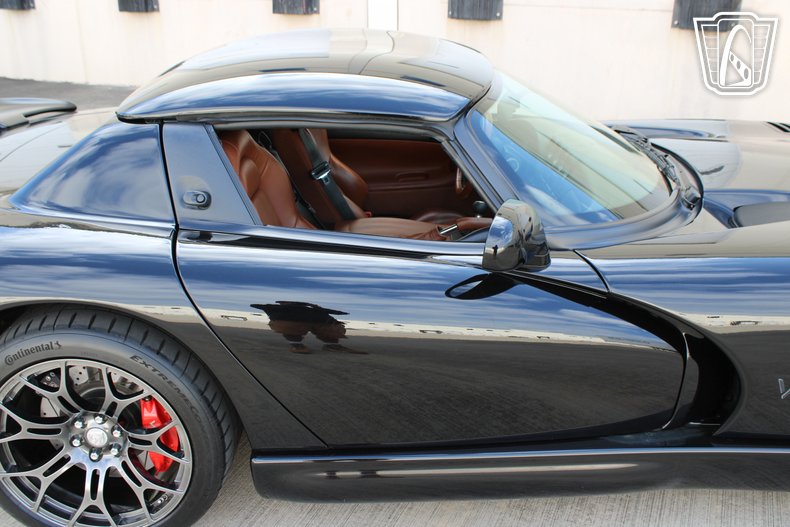 2000 Dodge Viper 52
