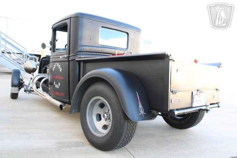 1932 Ford Pickup 27