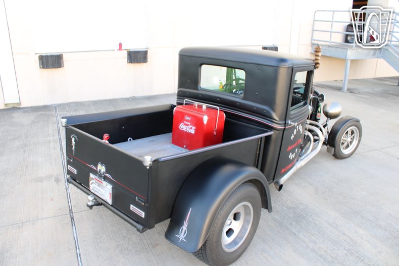1932 Ford Pickup 30