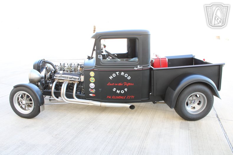 1932 Ford Pickup 2