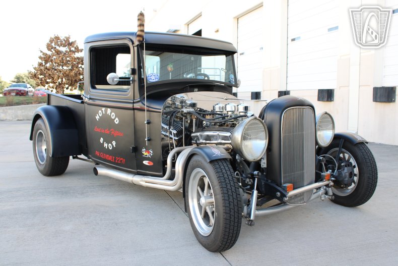 1932 Ford Pickup 14