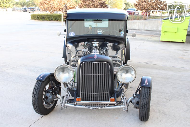 1932 Ford Pickup 38
