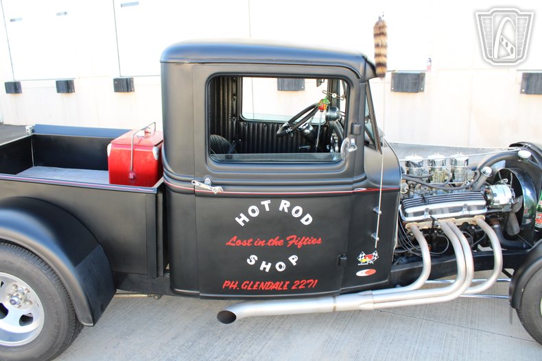 1932 Ford Pickup 54