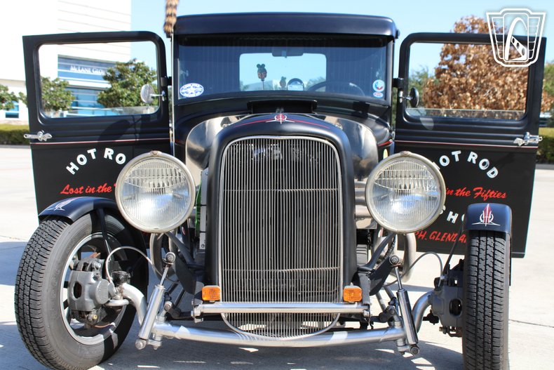 1932 Ford Pickup 164