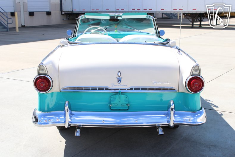 1955 Ford Fairlane 12