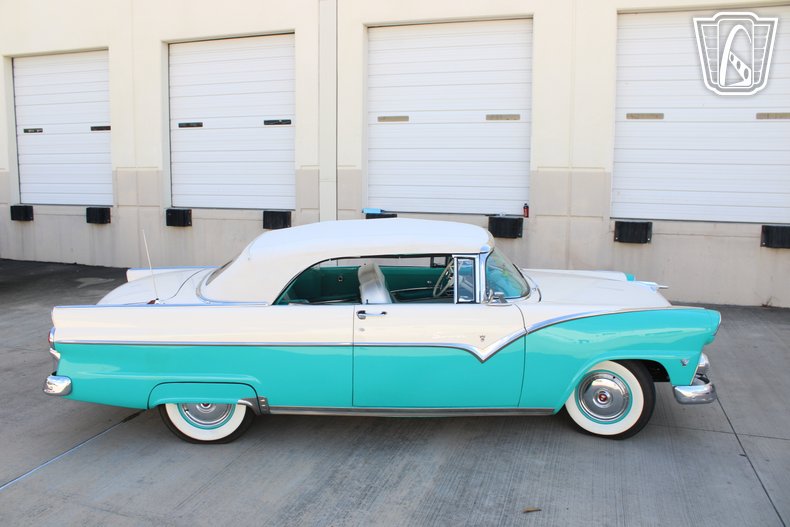 1955 Ford Fairlane 39
