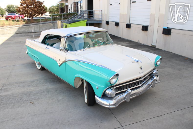 1955 Ford Fairlane 42