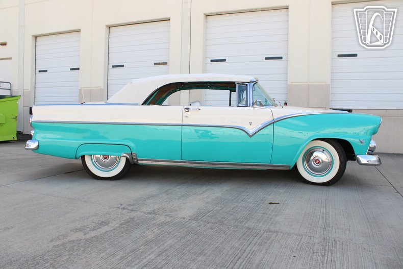 1955 Ford Fairlane 41