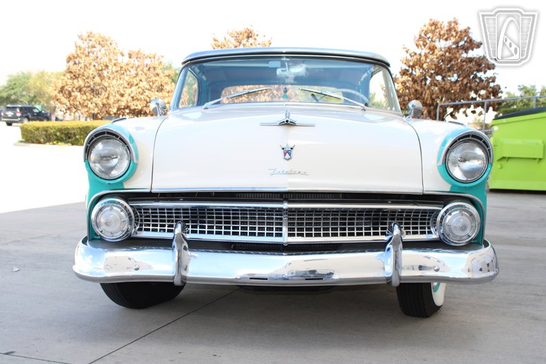 1955 Ford Fairlane 46