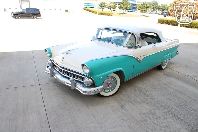 1955 Ford Fairlane 47