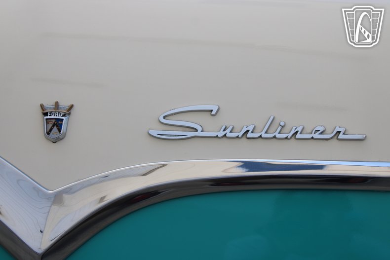 1955 Ford Fairlane 55