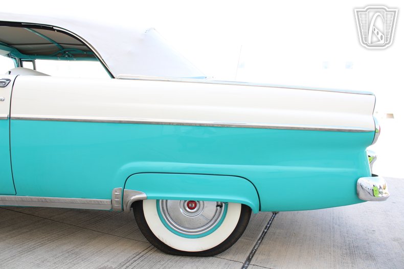 1955 Ford Fairlane 57
