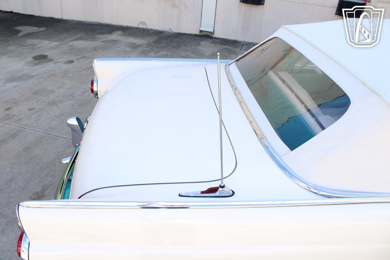 1955 Ford Fairlane 61