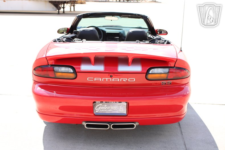 2002 Chevrolet Camaro 6