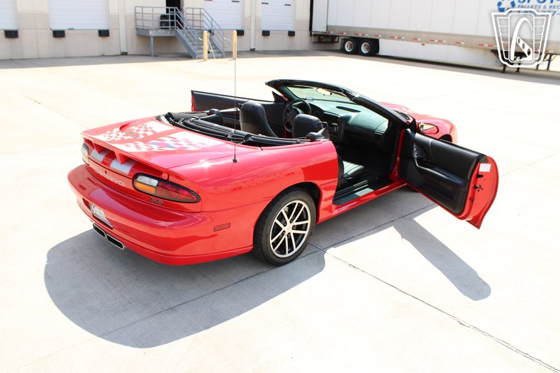 2002 Chevrolet Camaro 18