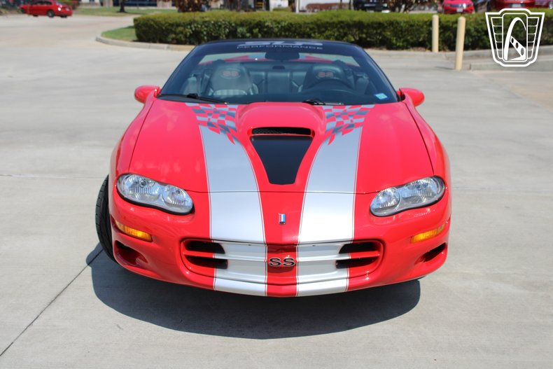 2002 Chevrolet Camaro 10