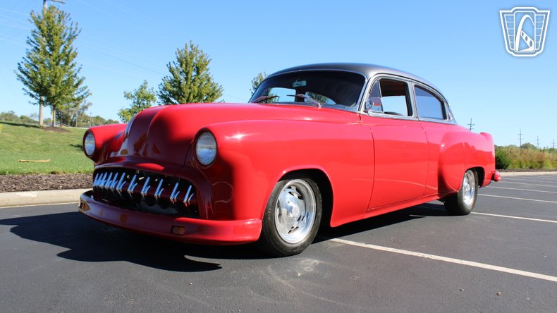 1954 Pontiac Chieftain 2