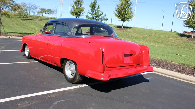 1954 Pontiac Chieftain 3