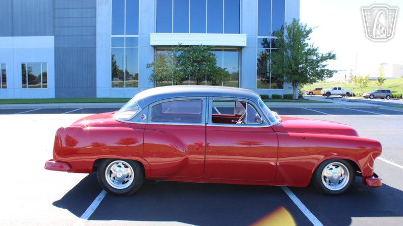 1954 Pontiac Chieftain 32