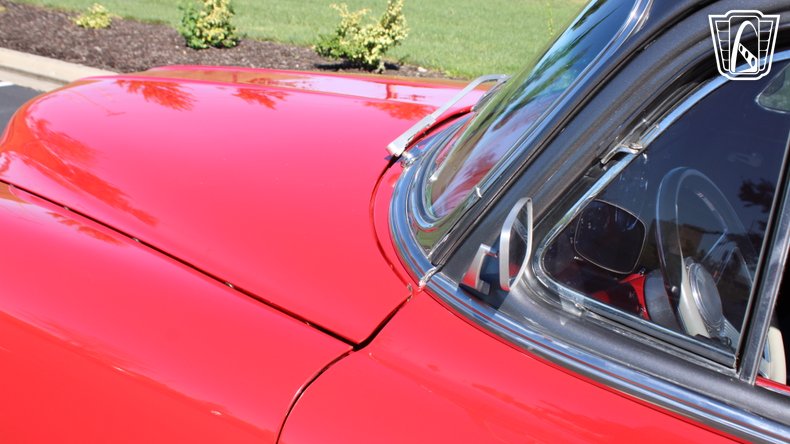 1954 Pontiac Chieftain 11