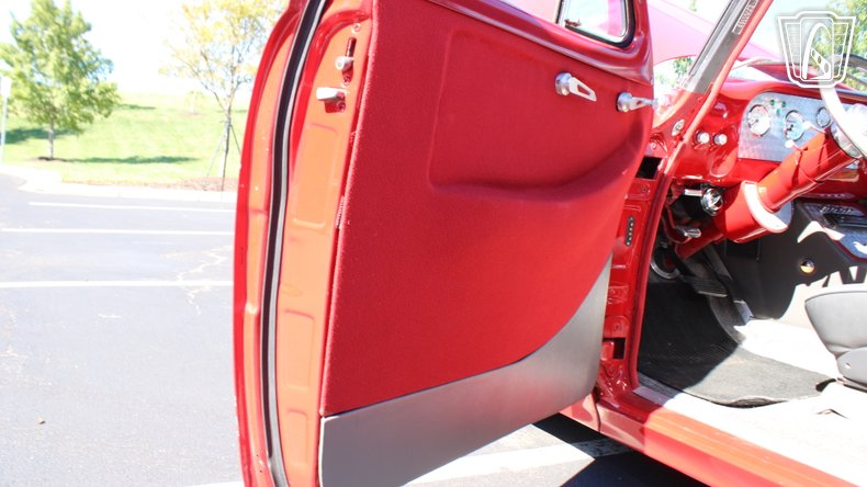 1954 Pontiac Chieftain 111