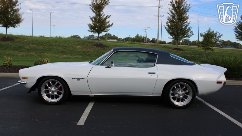 1971 Chevrolet Camaro 26