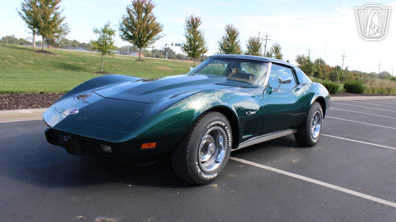 1976 Chevrolet Corvette 23