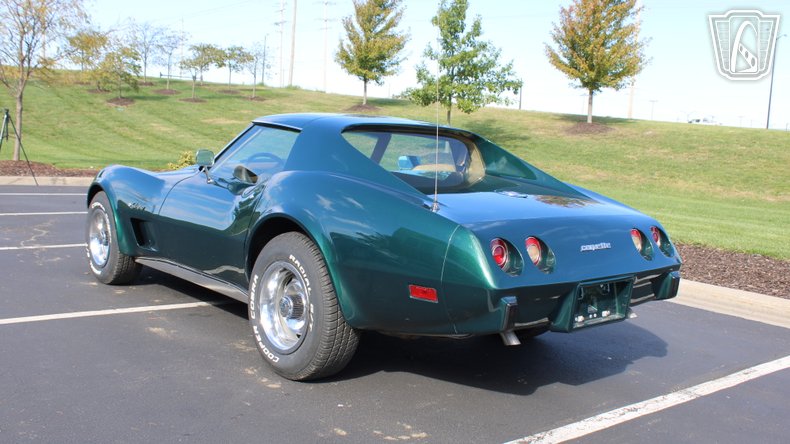 1976 Chevrolet Corvette 29