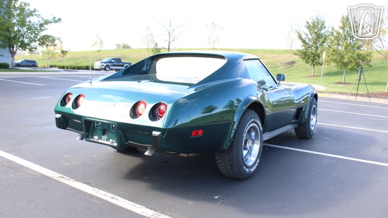 1976 Chevrolet Corvette 4