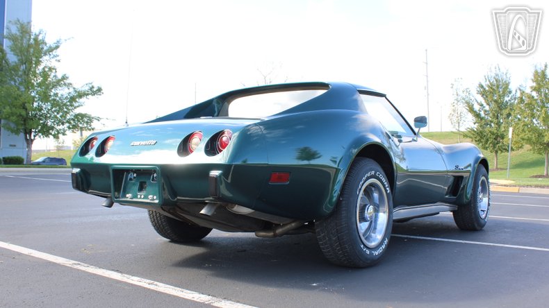 1976 Chevrolet Corvette 34
