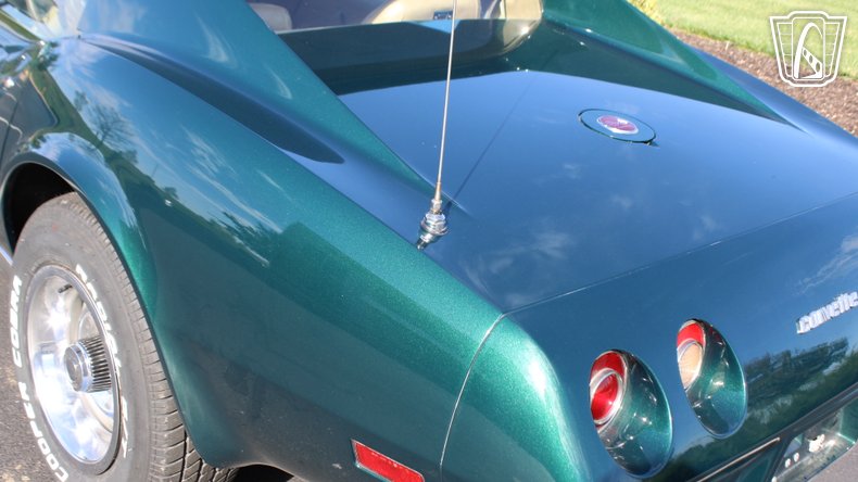 1976 Chevrolet Corvette 48