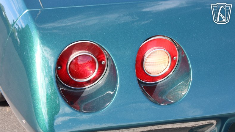 1976 Chevrolet Corvette 9