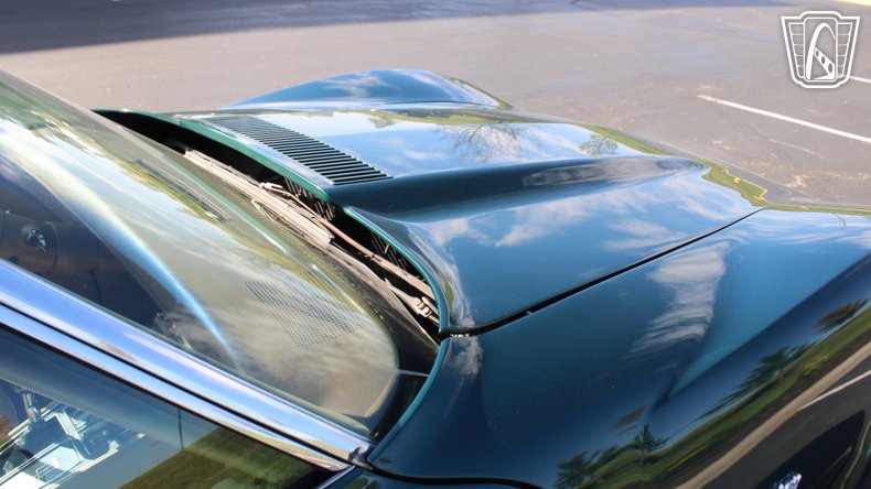 1976 Chevrolet Corvette 56