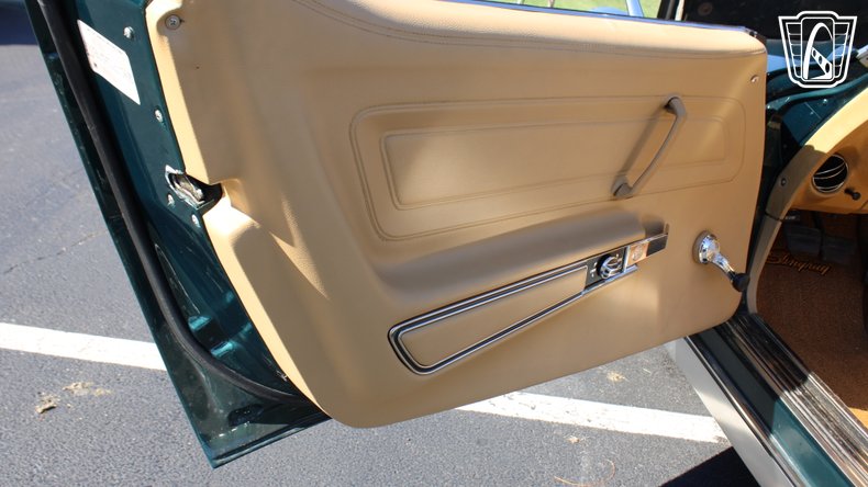 1976 Chevrolet Corvette 106